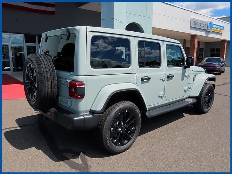 2024 Jeep Wrangler 4xE Sahara 4xeImage 7