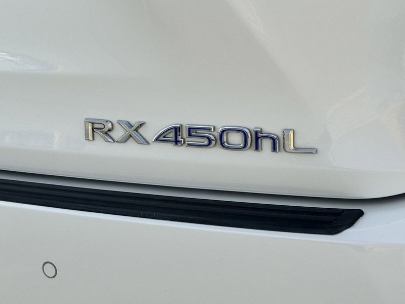 2021 Lexus RX 450hLImage 13