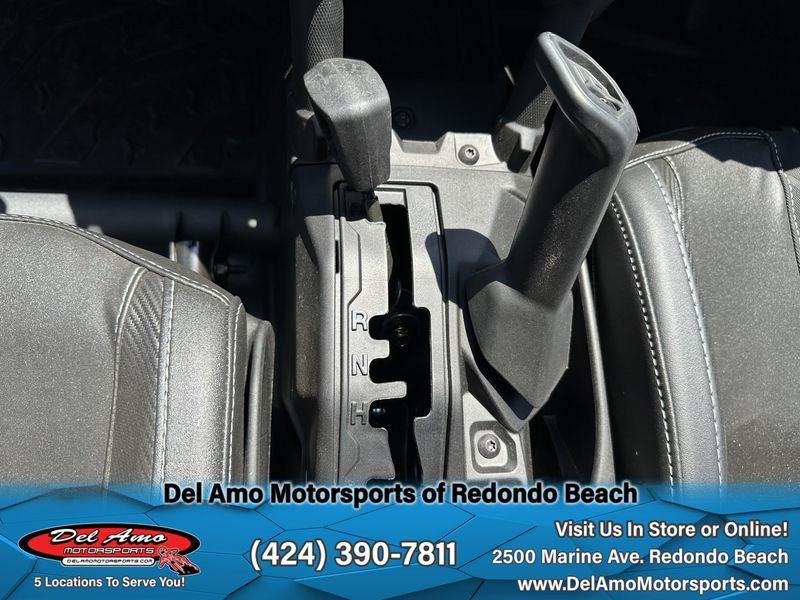 New 2025 Can-Am MAVERICK X3 MAX X RS TURBO RR Image 8