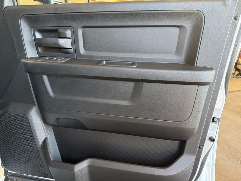 2026 Ram 2500 Tradesman photo 16