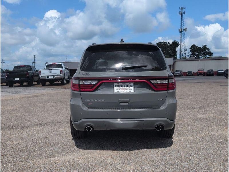 New 2026 Dodge Durango Gt Plus Awd Hemi V8Image 4