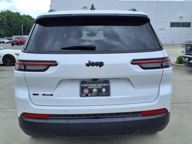 2023 Jeep Grand Cherokee L AltitudeImage 15