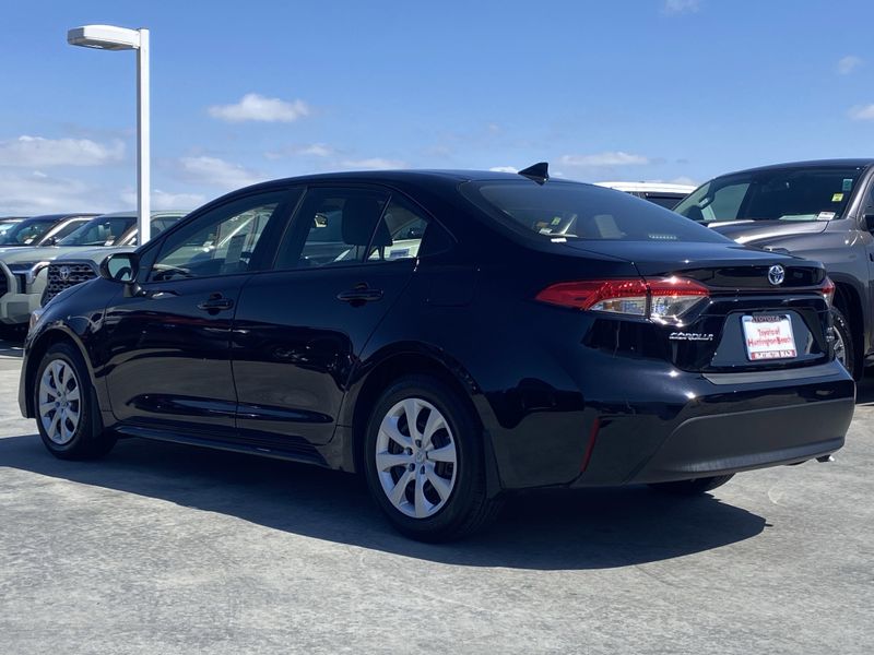 Used 2025 Toyota Corolla LEImage 5
