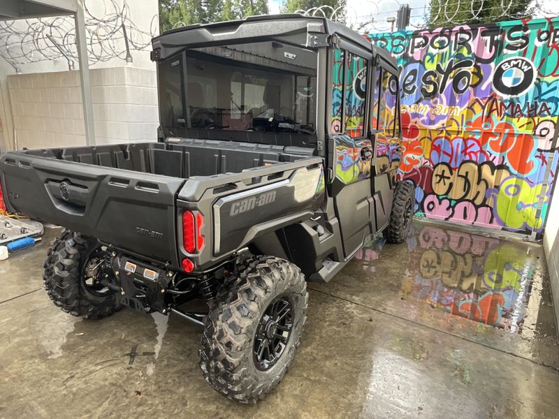 2025 Can-Am DEFENDER MAX 65 HD10 TEXCAB LIMITED Image 5