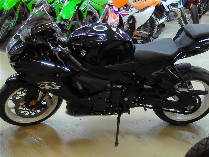 Used 2019 Suzuki GSX-R600 Image 4