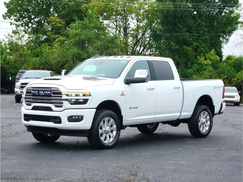 New 2027 RAM 2500 Laramie Crew Cab 4x4 6'4' Box