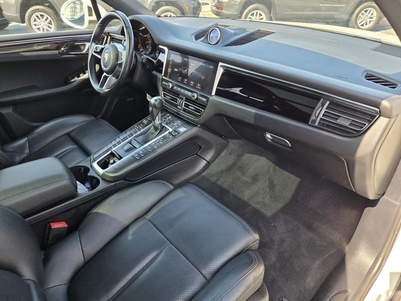 Used 2021 Porsche Macan AWD