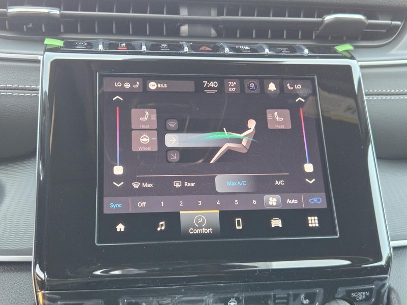 New 2026 Jeep Grand Cherokee Laredo X 4x2