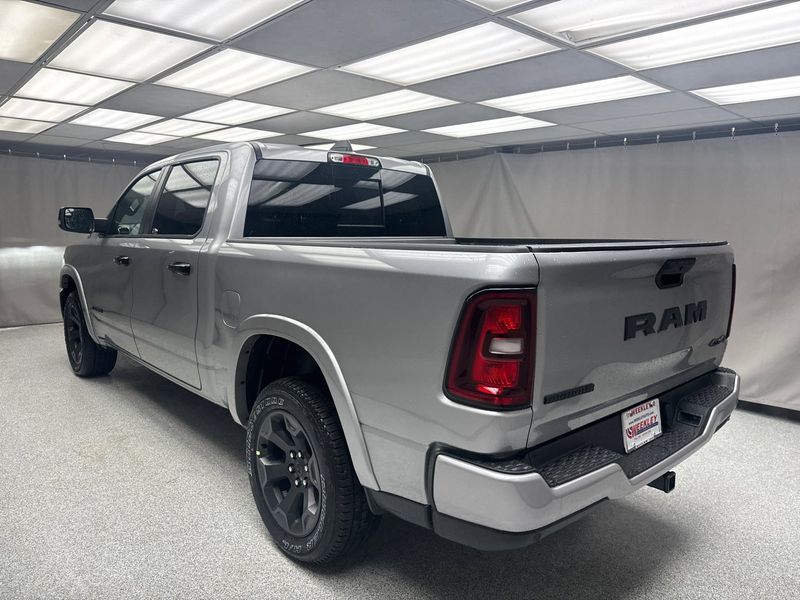 2025 RAM 1500 Big Horn Crew Cab 4x4 5