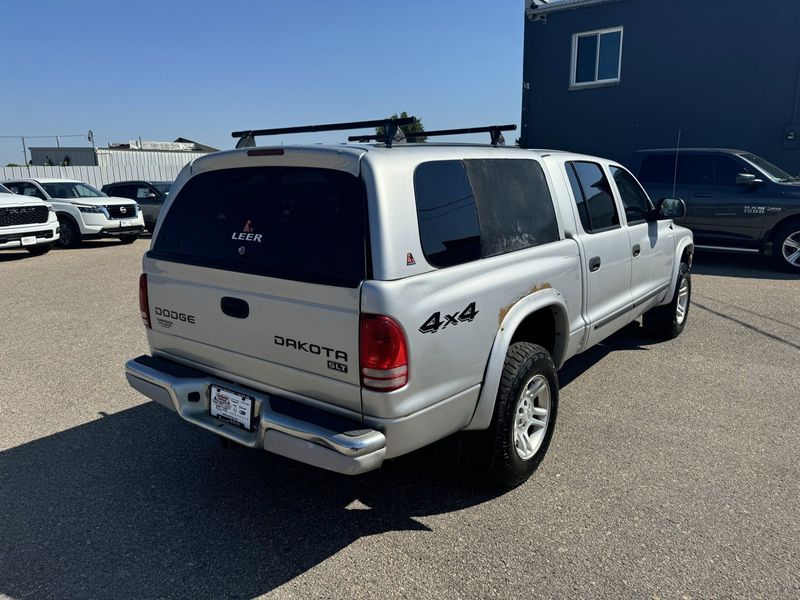 2004 Dodge Dakota SLTImage 8