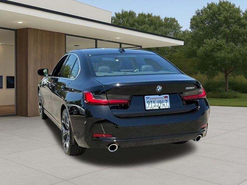 Used 2025 BMW 3 Series 330iImage 11