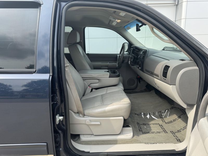Used 2008 GMC Sierra 1500 SLE1Image 12