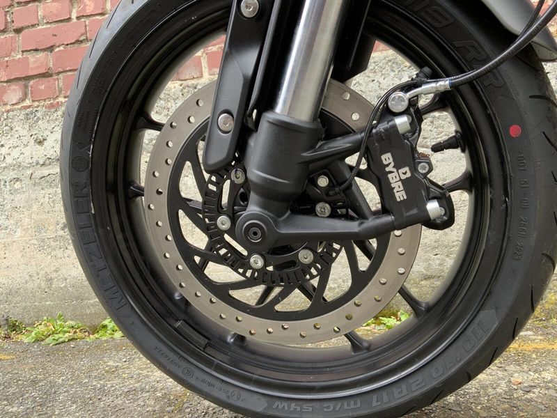 2025 Triumph SPEED 400