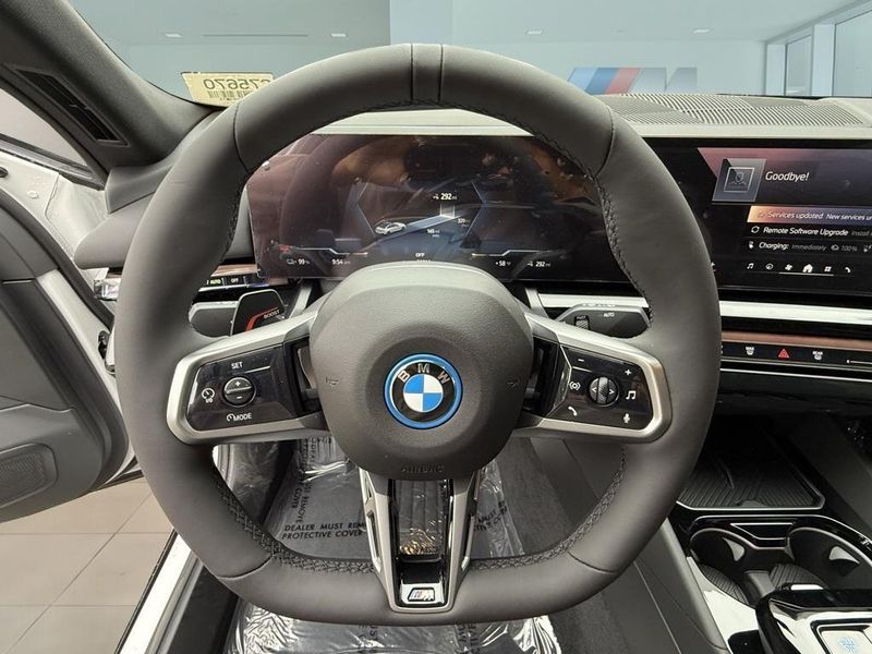 2025 BMW i5 eDrive40Image 22