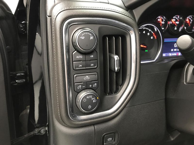 Used 2019 Chevrolet Silverado 1500 LTImage 11