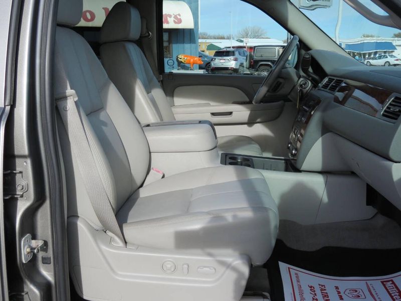 Used 2008 Chevrolet Tahoe LTZ 4x4 4dr SUVImage 6