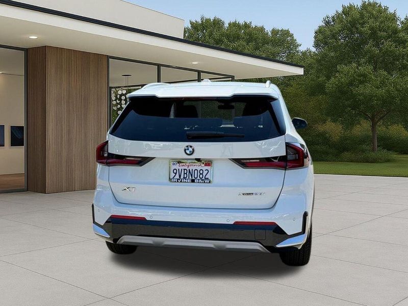 Used 2026 BMW X1 xDrive28iImage 9