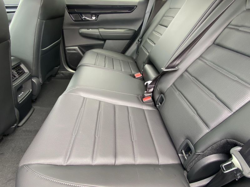 Used 2025 Honda CR-V EX-LImage 16