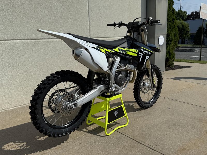 2025 Triumph TF 250XImage 3