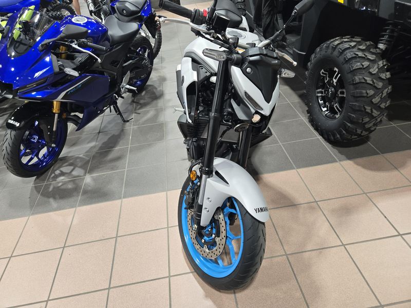 2025 Yamaha MT03 ICE STORM Image 4