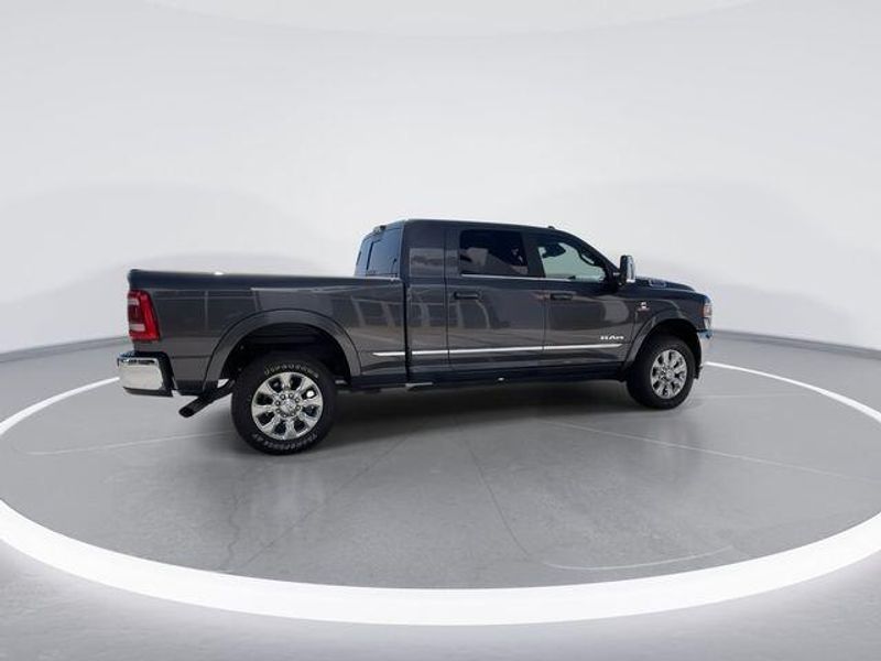 Used 2023 RAM 2500 LimitedImage 8