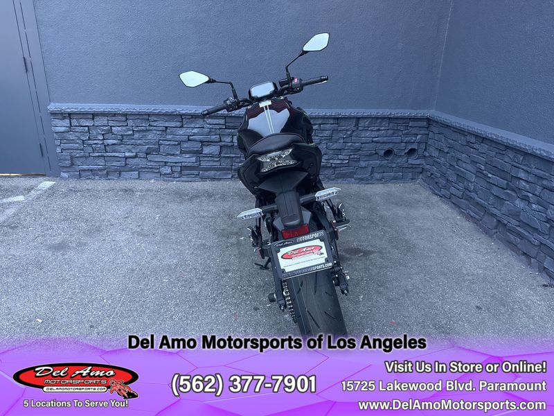 2024 Kawasaki ER650PRFNL-GY2  in a METALLIC MATTE DARK GRAY/METALLIC SPARK BLACK exterior color. Del Amo Motorsports of Los Angeles (562) 262-9181 delamomotorsports.com 