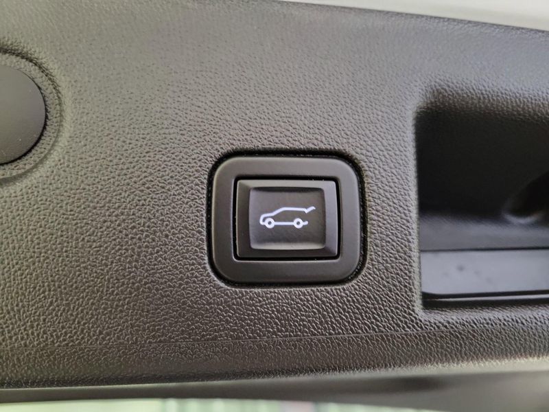 2022 Chevrolet Equinox LT photo 21