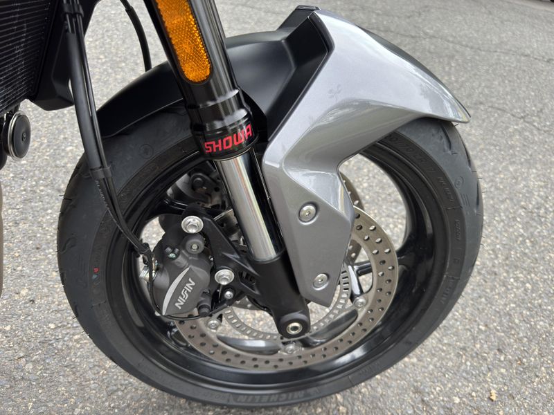 2024 Triumph Tiger Sport 660 - KOROSI RED 