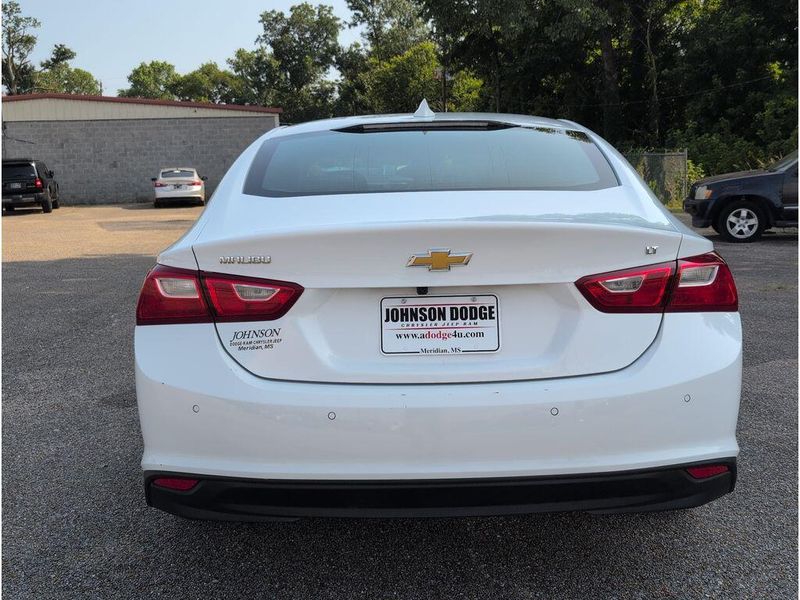 Used 2024 Chevrolet Malibu LTImage 4
