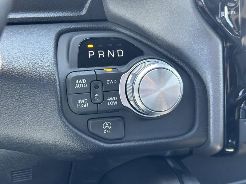 2025 RAM 1500 LaramieImage 20