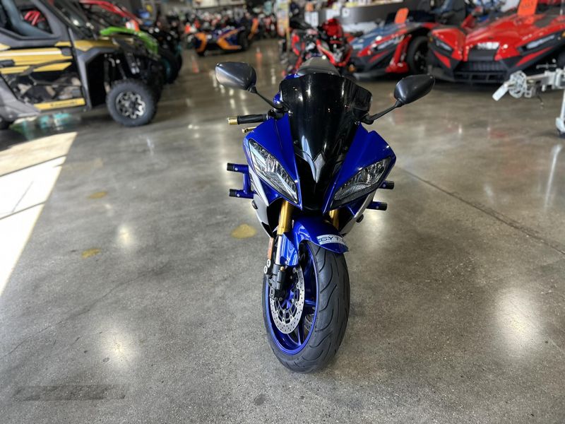 Used 2016 Yamaha YZF-R6 Image 14