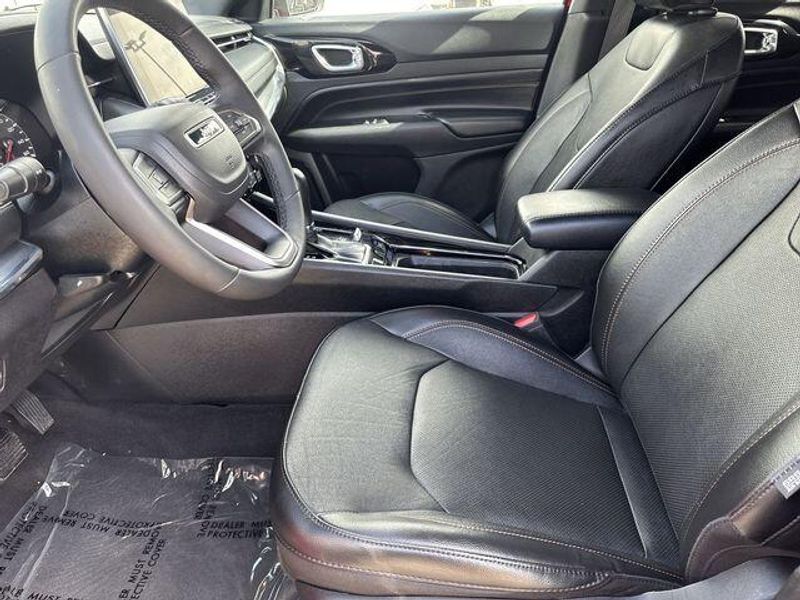Used 2023 Jeep Compass (Red) EditionImage 18