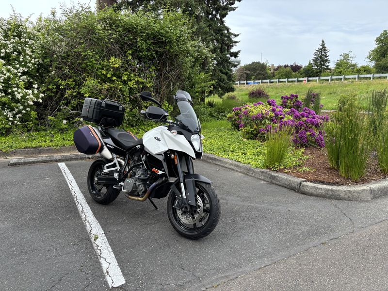 2012 KTM 990 Supermoto T 