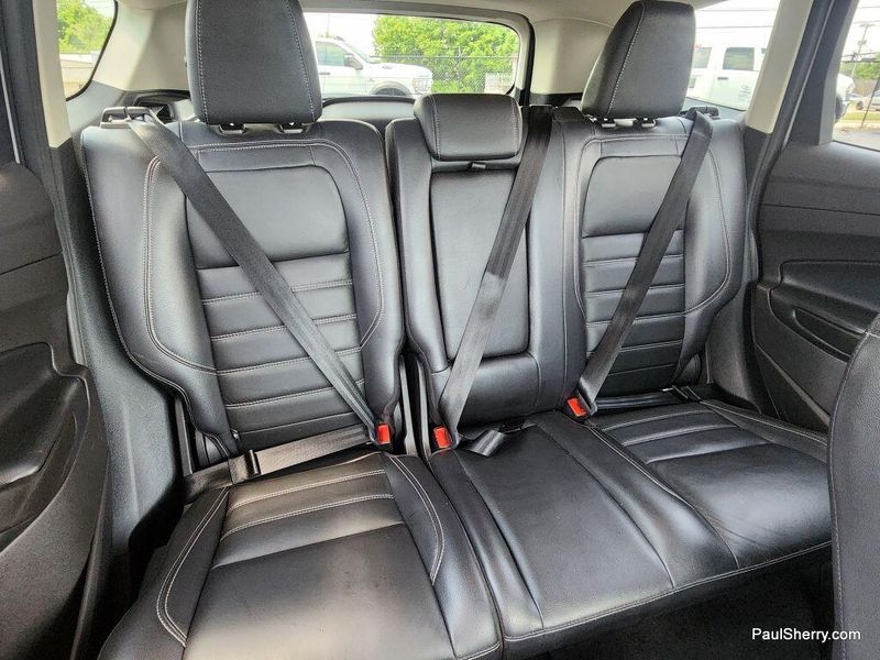 Used 2019 Ford Escape TitaniumImage 39