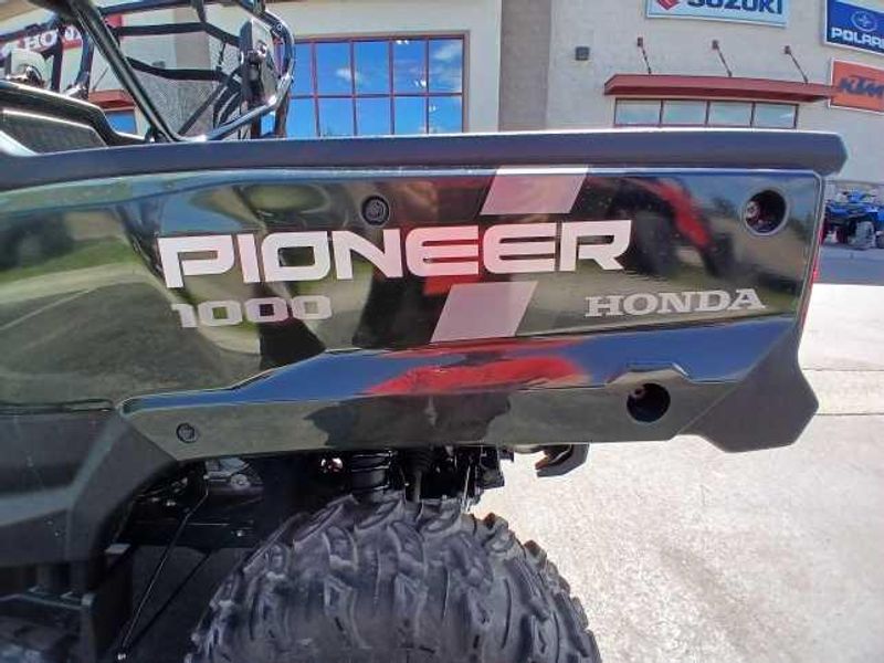 2025 Honda PIONEER 10006 DELUXE CREW 