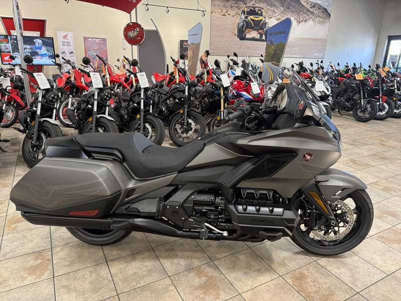 New 2026 Honda GOLDWING DCT Image 10