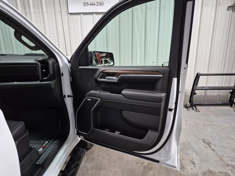 2023 Chevrolet Silverado 1500 LT Trail BossImage 17