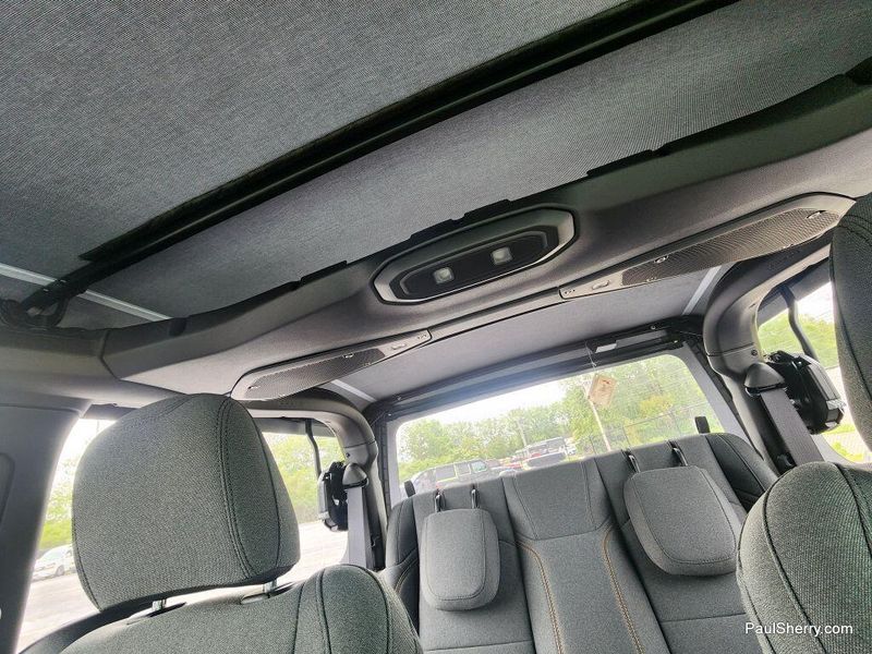 2025 Jeep Wrangler 2-door SportImage 31