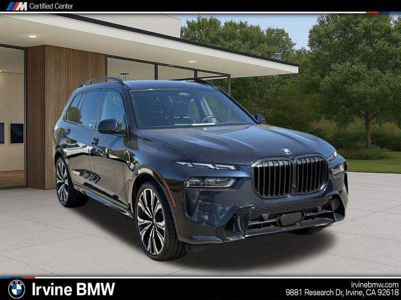 Used 2023 BMW X7 xDrive40iImage 6