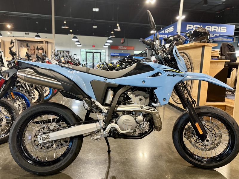 2025 Suzuki DRZ4SM