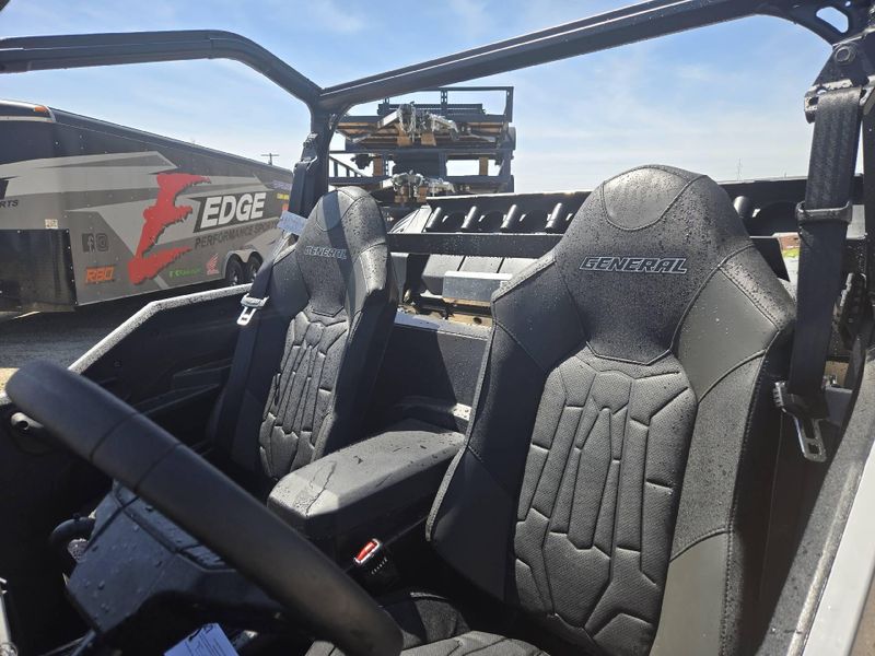 New 2026 Polaris GENERAL 1000 SPORT 