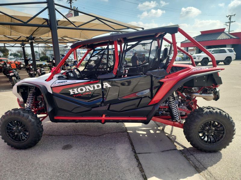 New 2025 Honda TALON1000R4 FOX LIVE VALVE Image 17