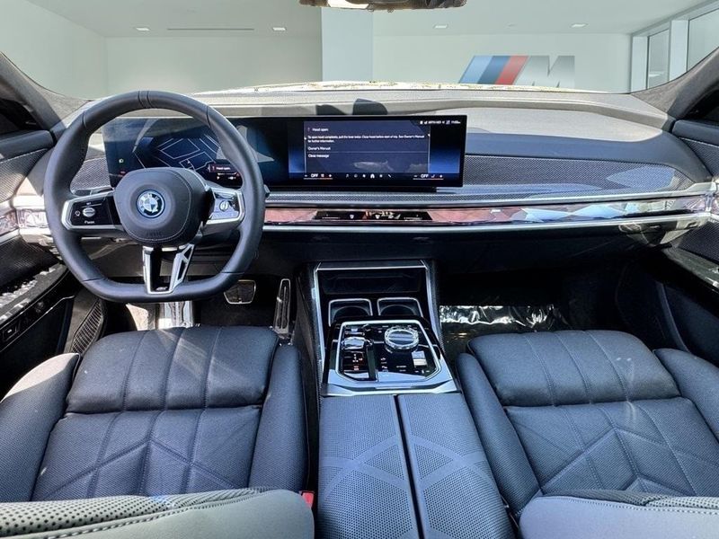 2023 BMW i7 xDrive60Image 26