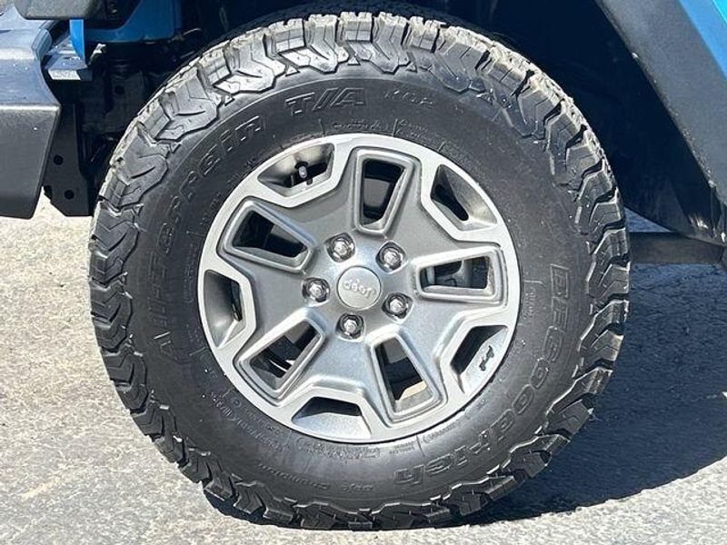 Used 2018 Jeep Wrangler JK Unlimited RubiconImage 10