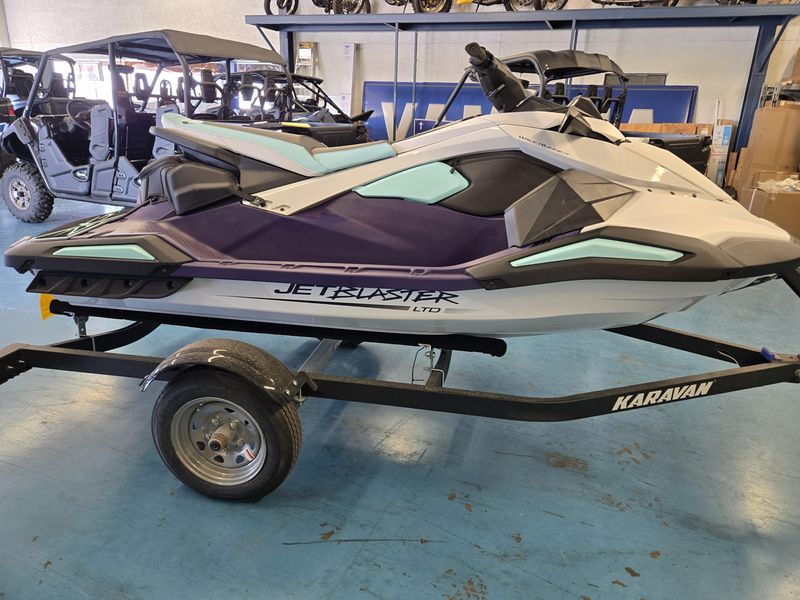 2025 Yamaha JETBLASTER LTD 3 PURPLE AND WHITE Image 2