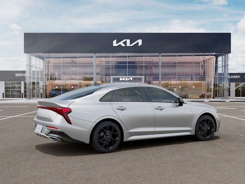 New 2026 Kia K5 GT-LineImage 7