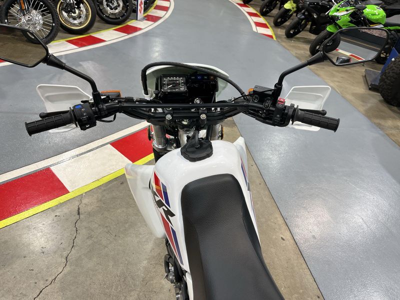 New 2025 Honda XR650L Image 15
