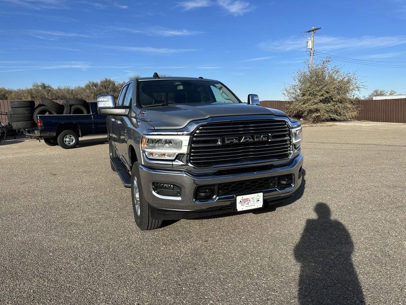 2024 RAM 3500 Laramie Crew Cab 4x4 6