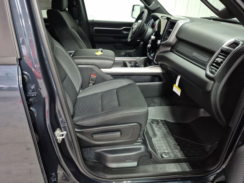 2025 RAM 1500 Big Horn Crew Cab 4x4 5