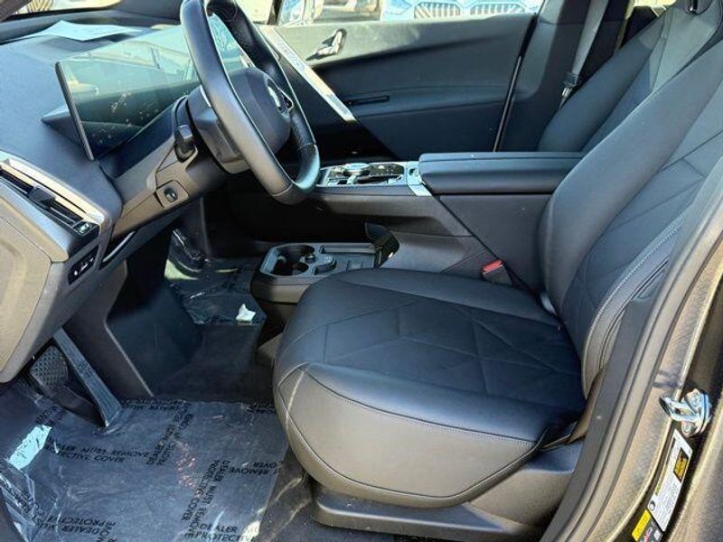 Used 2026 BMW iX xDrive45Image 19